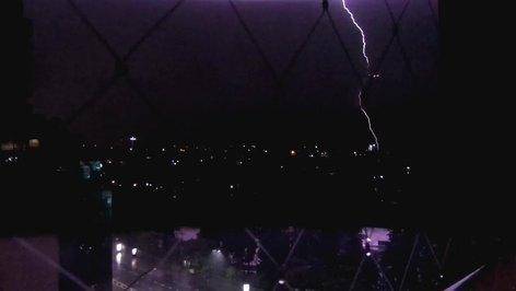 Un rayo y un radar obligaron a cancelar vuelos