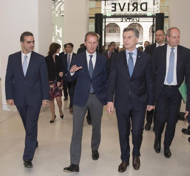Macri: "vine a decirles que las puertas de Argentina están abiertas"