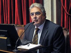Linares se mostró a favor del reclamo por la cooparticipación