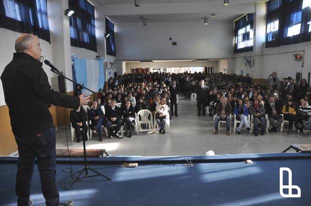 Festejos en Lanús por el Bicentenario