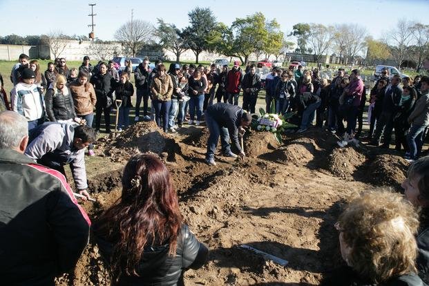 Las víctimas de Necochea tenían al menos 10 puñaladas cada una