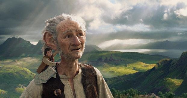 Spielberg: otro mágico regreso a la infancia