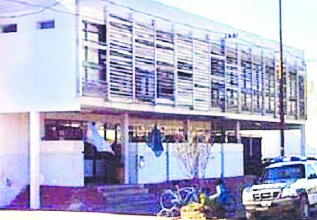 Detienen e indagan a ex militares y policías por delitos en la comisaría 8º de La Plata