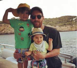 Lionel Messi y su familia de vacaciones en Ibiza