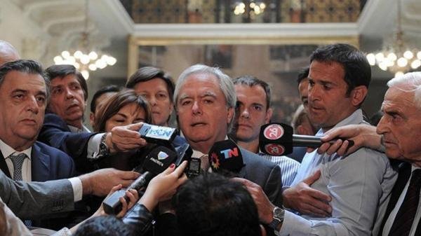 Pinedo admitió que la frase de Macri "tal vez no sea atinada"