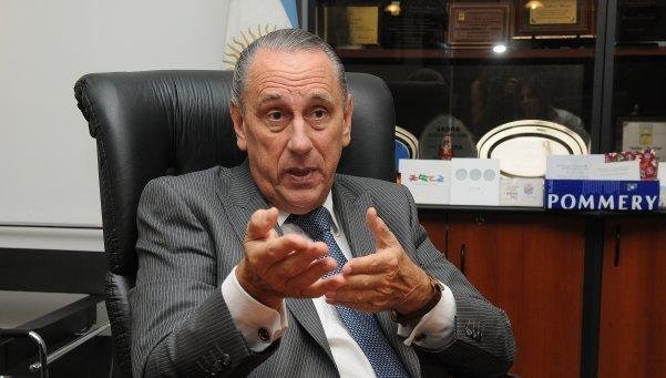 Los árbitros siguen firmes con el paro y peligran los partidos por la Copa Argentina
