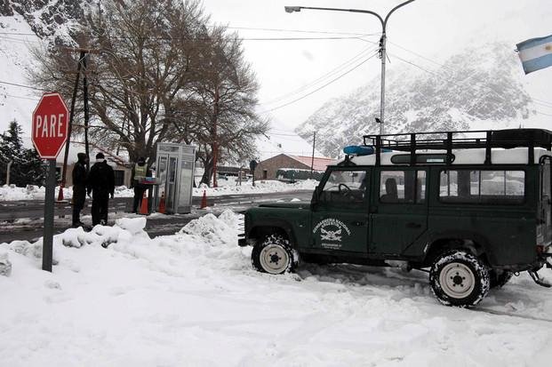 La nieve dejó varados a  4 mil argentinos en Chile