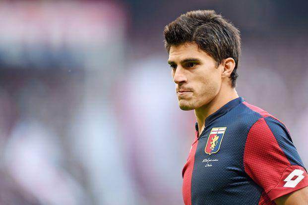 Perotti, uno de los pocos que apoya a Messi en su decisión de dejar la Selección