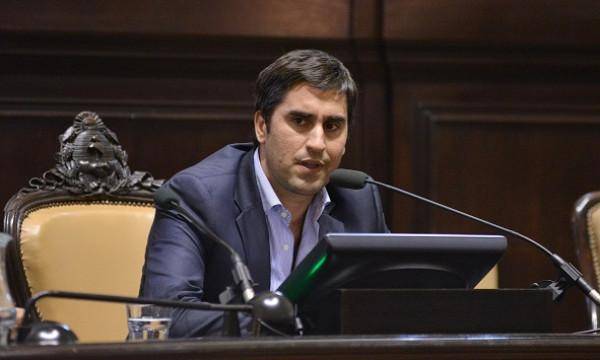Mosca: "Si Arias quiere gobernar que deje la justicia y se involucre en política"