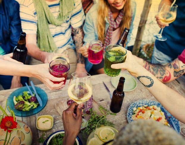 En bares y restaurantes ya vuelan las reservas para el Día del Amigo