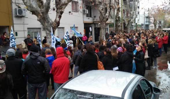 En la Provincia, un maestro por día es víctima de una agresión