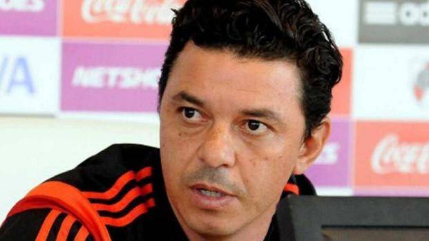 Según el Muñeco Gallardo, la tecnología no ayuda al jugador de fútbol