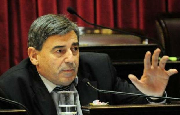 "La causa AMIA está paralizada porque hay cinco imputados que no comparecen"