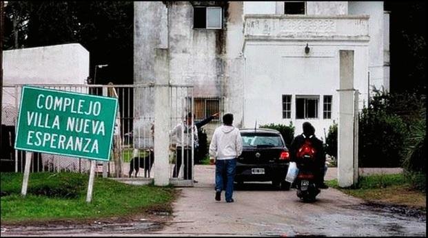 Tras la fuga, personal del instituto Aráoz Alfaro 
se encuentra en asamblea permanente