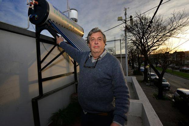 Macri, el termotanque solar y los costos en La Plata