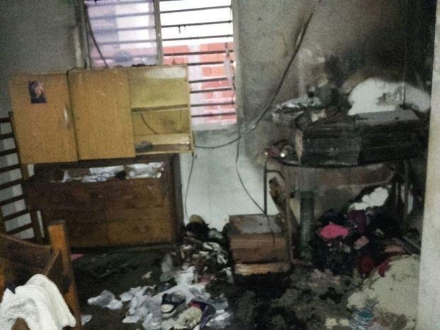 Piden ayuda para una familia que perdió todo en    un incendio