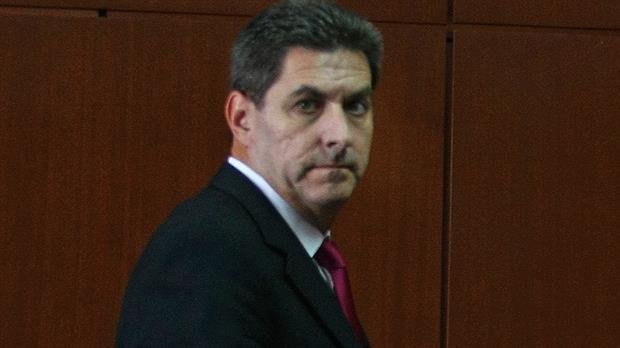 Juez que denunció a empleada dice que recibieron "dádivas" de De Vido
