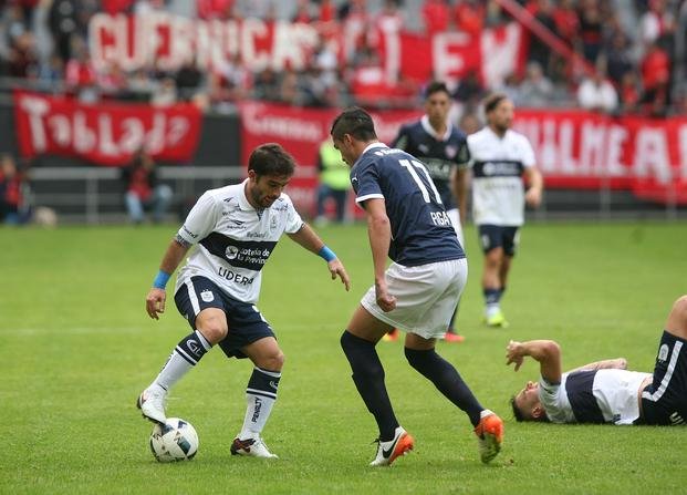 Niell: “El equipo jugó bien, nos faltó más en la ofensiva”