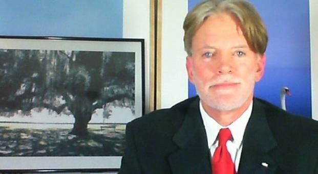 Ex líder del Ku Klux Klan quiere volver a la política con Trump