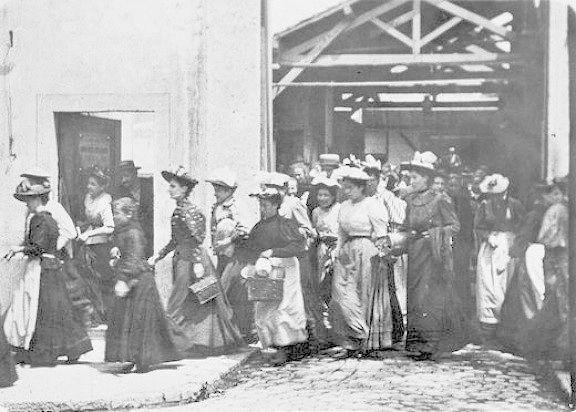 Hace 120 años, los cortos de los Lumiére desembarcaban en el Teatro Odeón y en Argentina