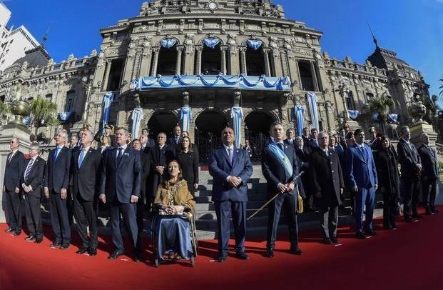 Primeros chispazos en la relación entre la Nación y las provincias