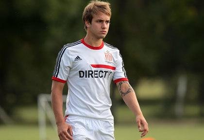 Gil Romero, muy cerca de Sarmiento
