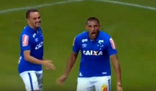 Wanchope ya convirtió para Cruzeiro