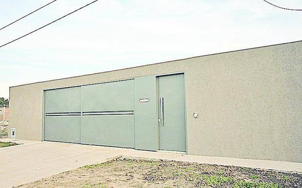 Volvieron a su vivienda de Gorina y descubrieron que la habían robado