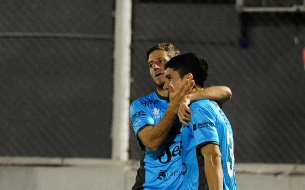 Ozuna marcó para Temperley ¿vuelve a Estudiantes?