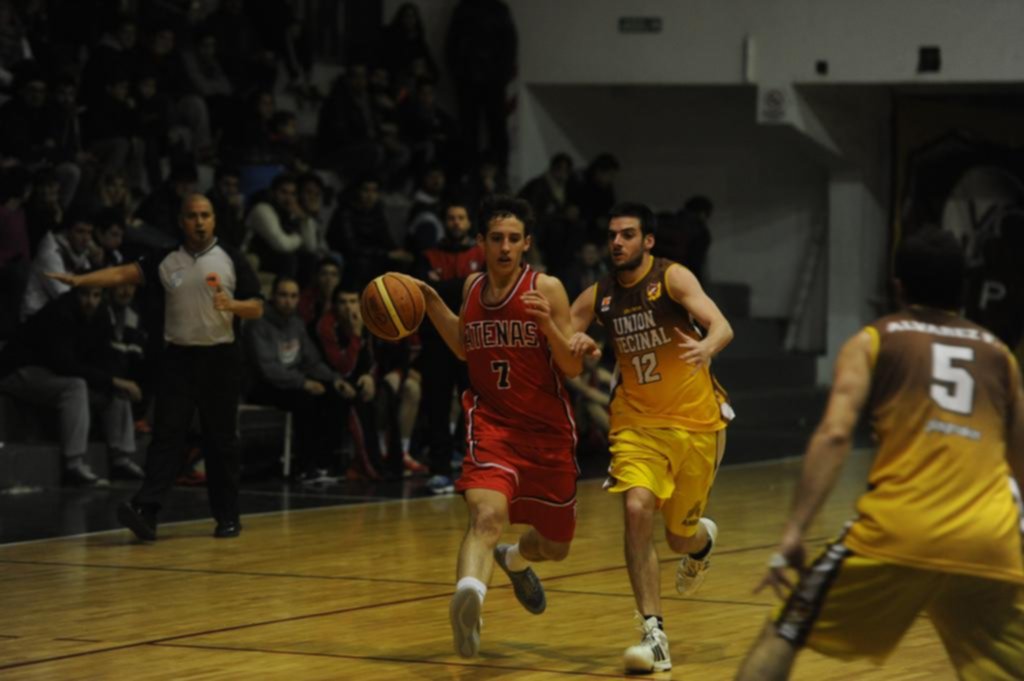 Comienza la serie entre Atenas y Unión