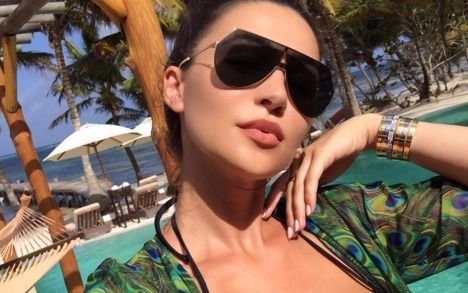 Modelo serbia sube la temperatura