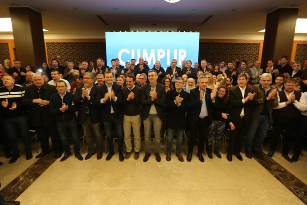Randazzo, a punto de quedar sin rivales internos en las Primarias