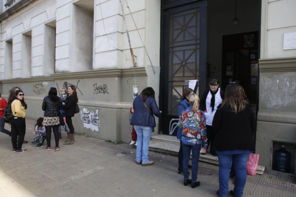 Sigue el tironeo entre Educación y los maestros por recuperar días en vacaciones