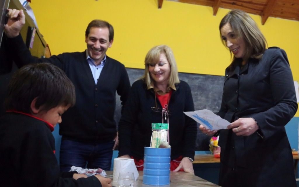 Junto al intendente Garro, Vidal visitó la Casa del Niño 