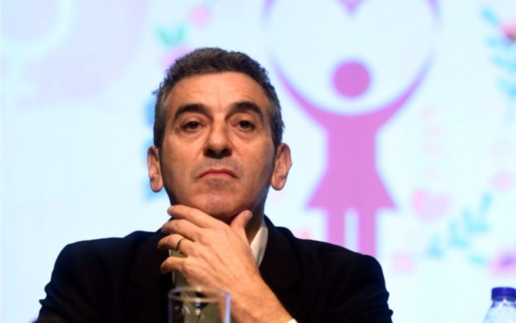 Randazzo dijo ser una alternativa al macrismo pero "sin la soberbia de Cristina" 