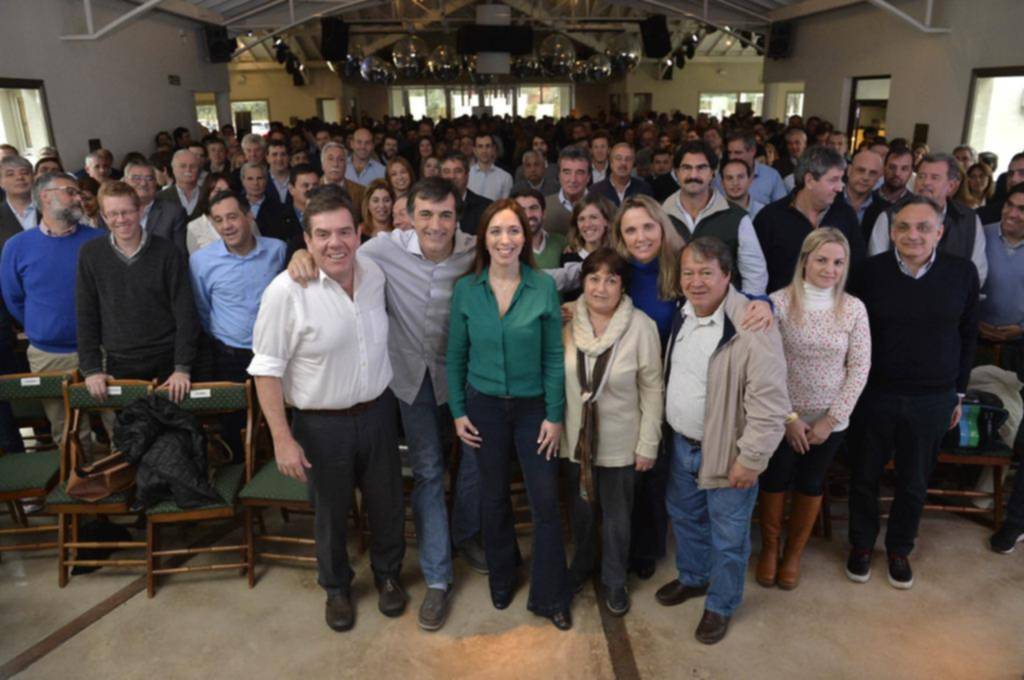 Vidal puso primera en la campaña y apuntó a las gestiones peronistas