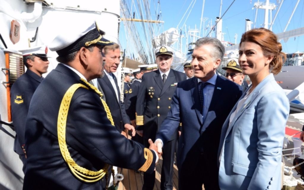  Macri celebró el 9 de Julio en la Fragata Libertad: "Aislados no llegamos a ningún lado"