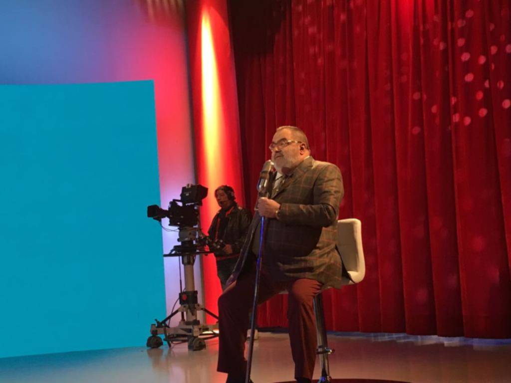 Lanata habló de “mafias” en la Provincia en su regreso