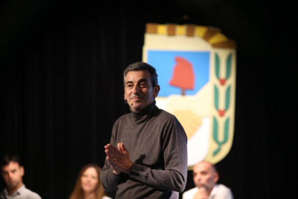 Randazzo hizo florecer listas para apuntalar su candidatura