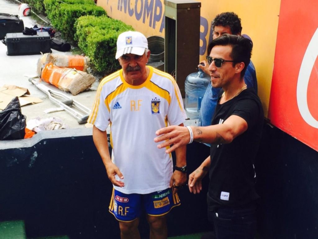 Lucas Lobos podría jugar fútbol rápido