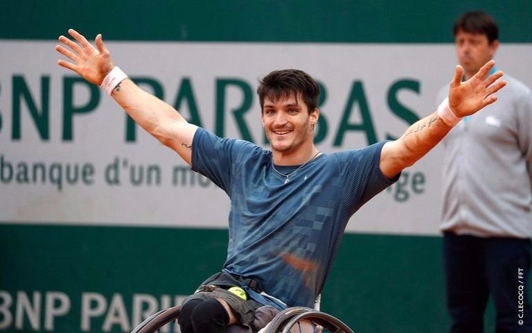 El argentino Gustavo Fernández lidera el ranking mundial de tenis adaptado