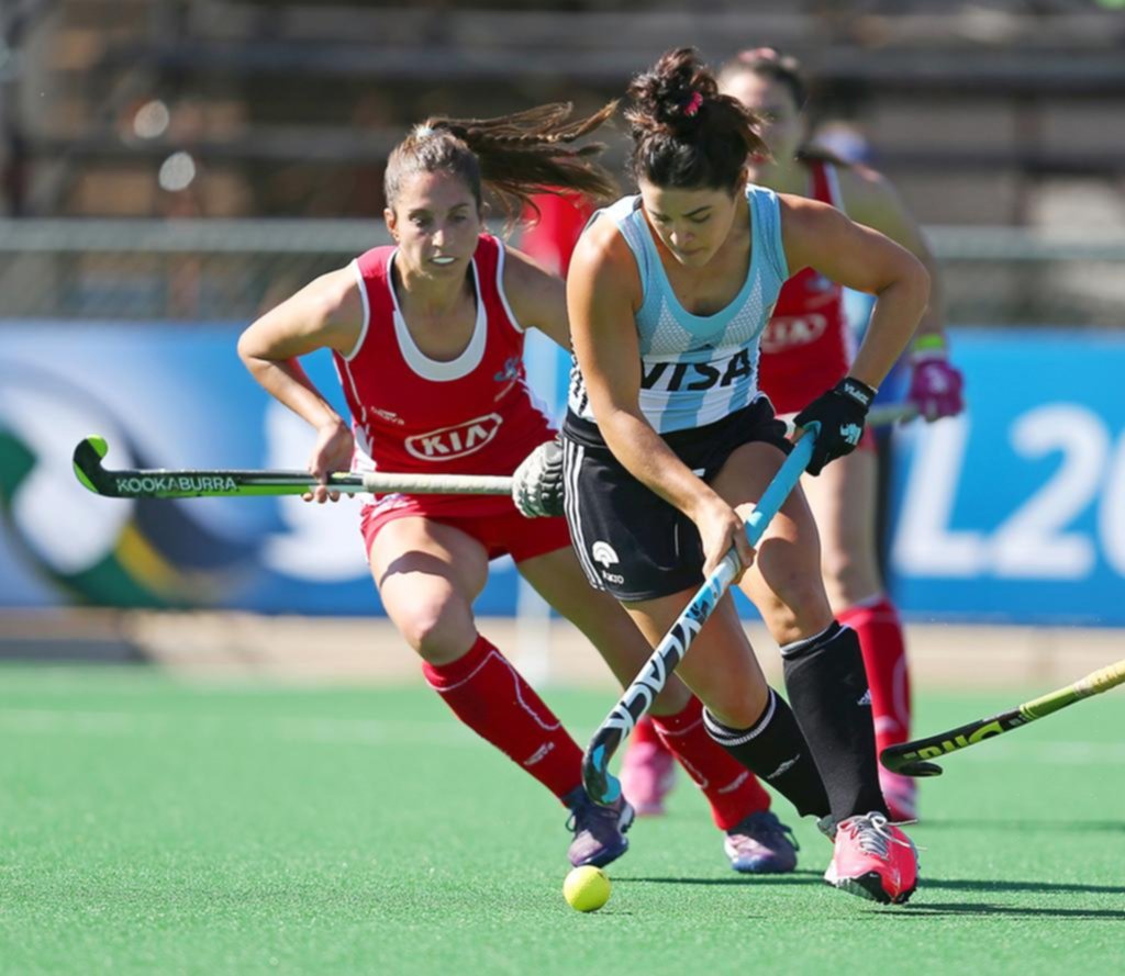 Las Leonas empezaron con el pie derecho