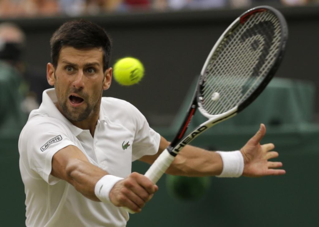 Djokovic se metió en los cuartos de final en Wimbledon