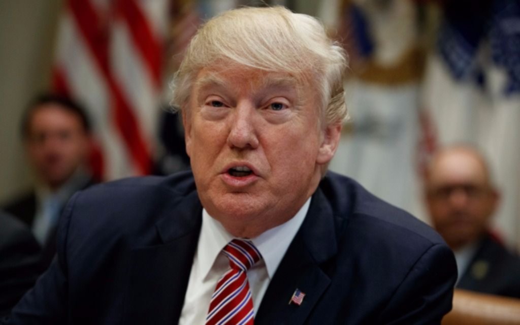 Trump defendió a su hijo y habló de una "caza de brujas"