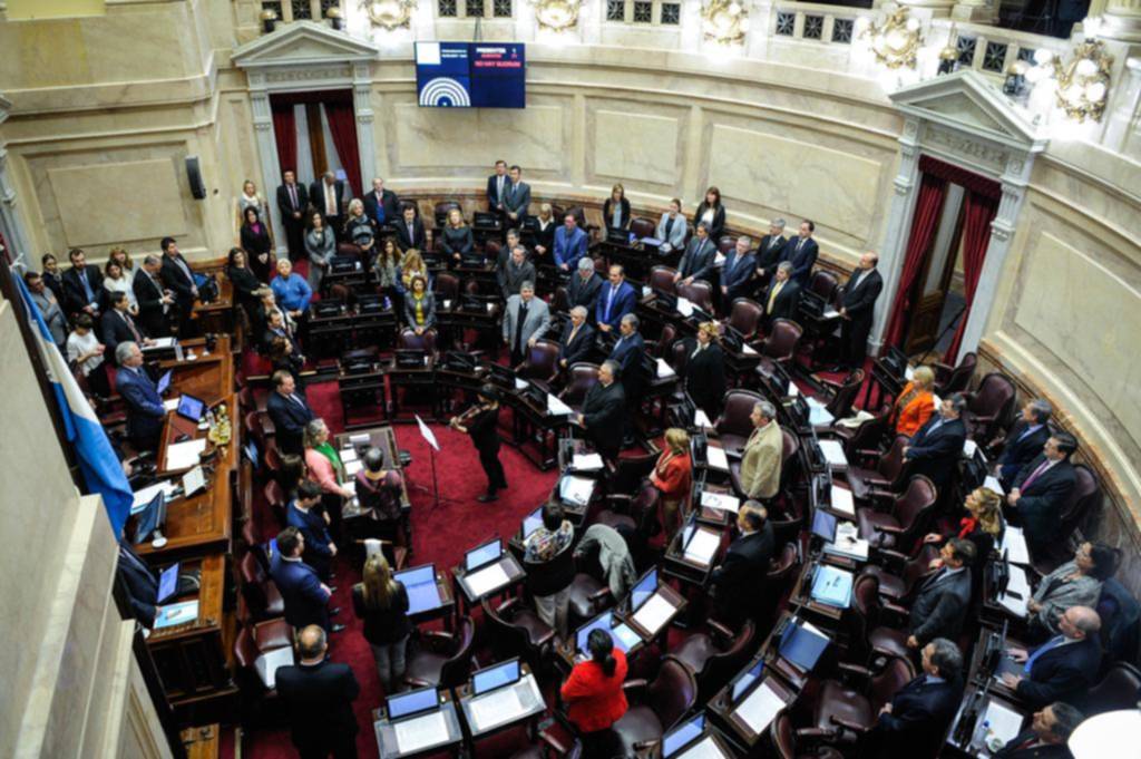 Fracasó la sesión del Senado que intentó frenar un decreto de Macri