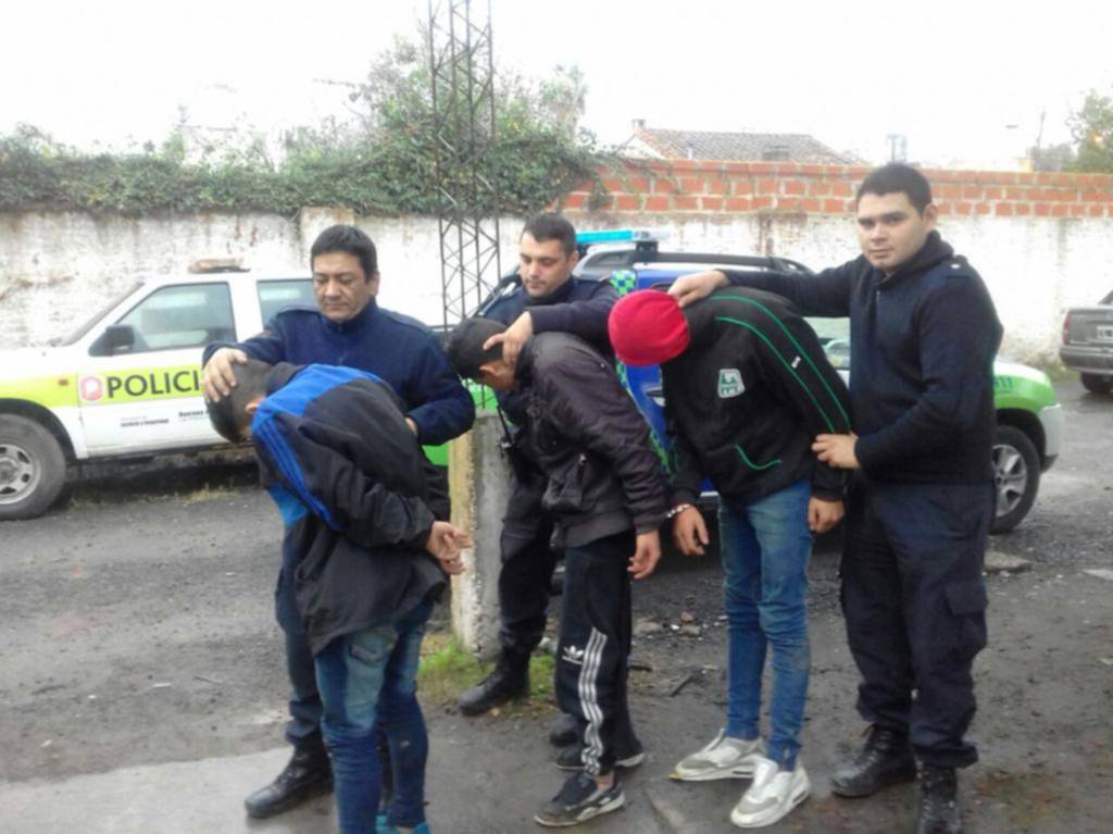 Dos de los menores detenidos por el asalto a un ex juez en City Bell, libres por inimputables