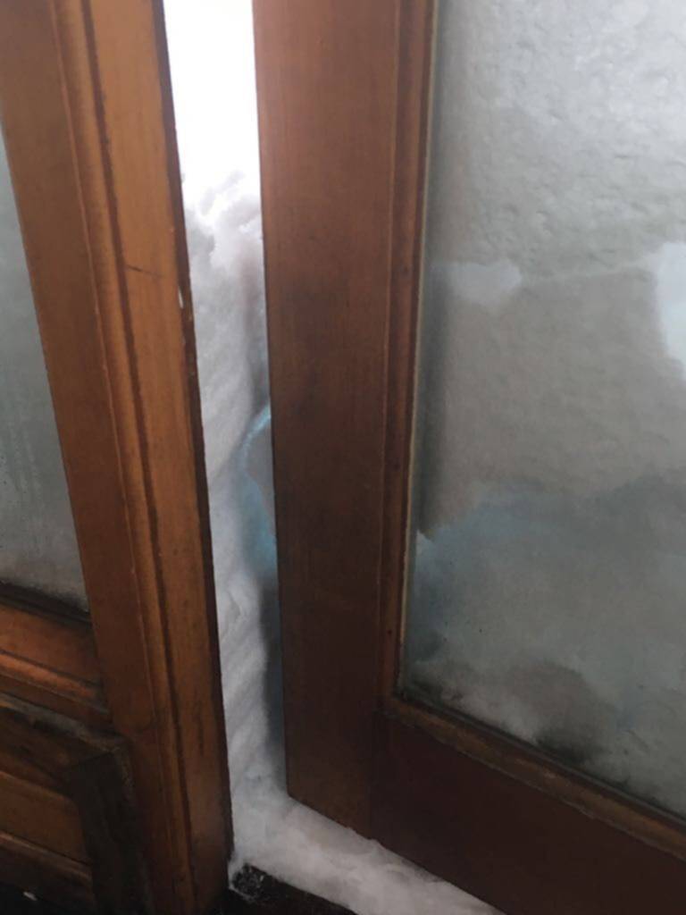 Cancelan vuelos a la Patagonia por las intensas nevadas