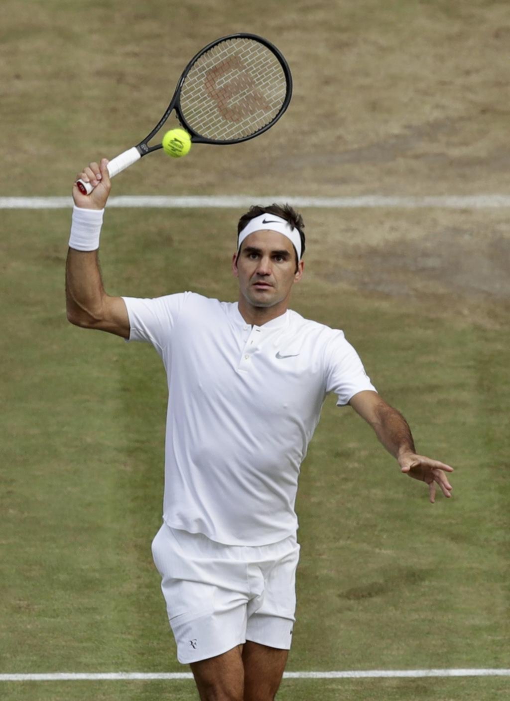 Federer va por la gloria