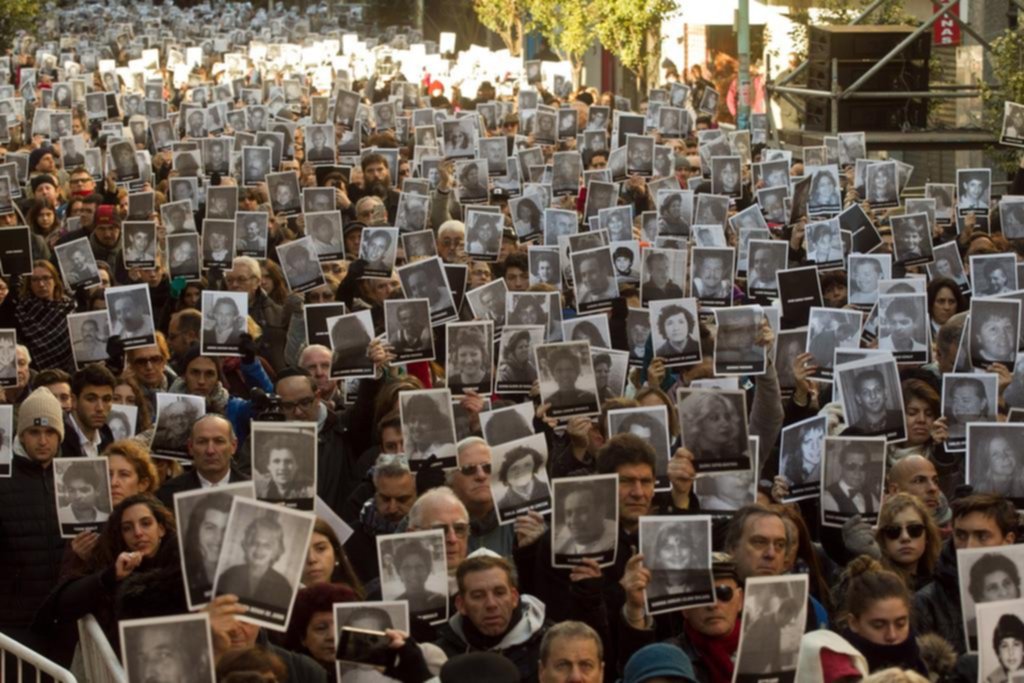“La muerte de Nisman está ligada a la causa del atentado”