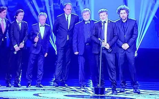 Premio Platino para “El Ciudadano Ilustre”
